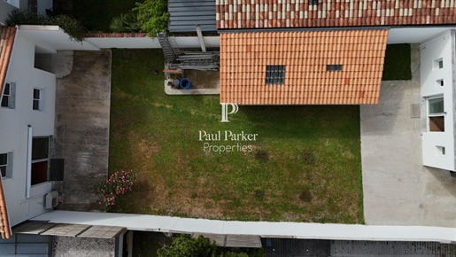 Maison 8 pièces 230 m² · à Bègles · 230 m² · 568 000 €