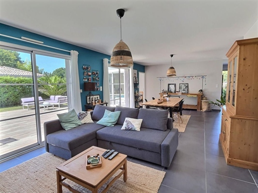 Maison 6 pièces 156 m² · à Carcans · 156 m² · 583 000 €