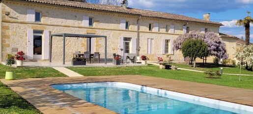 Maison 10 pièces 420 m² · à Saint-Émilion · 420 m² · 790 000 €