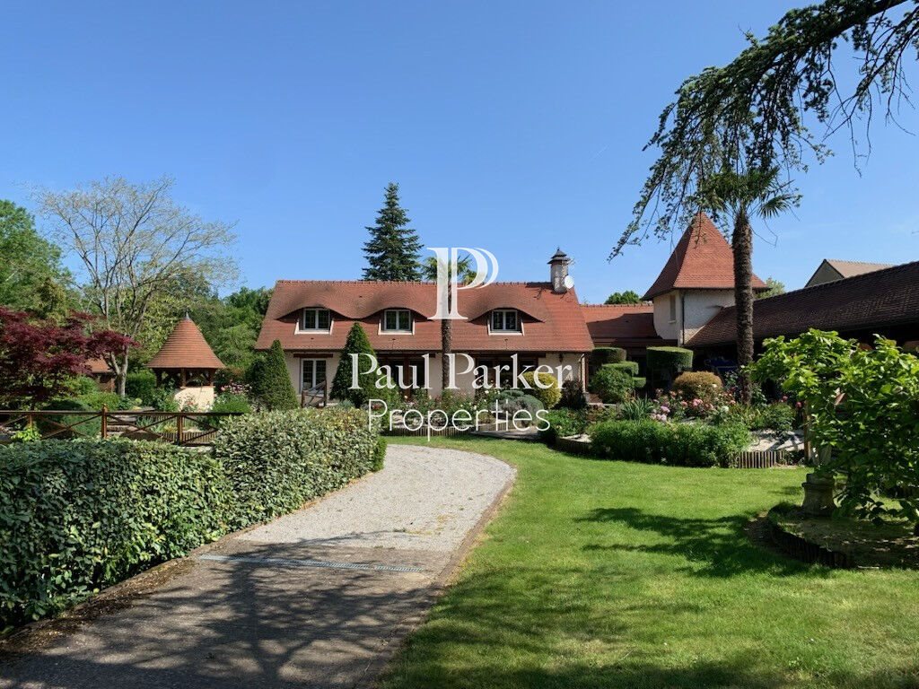 Maison à vendre, 441m², Montbizot