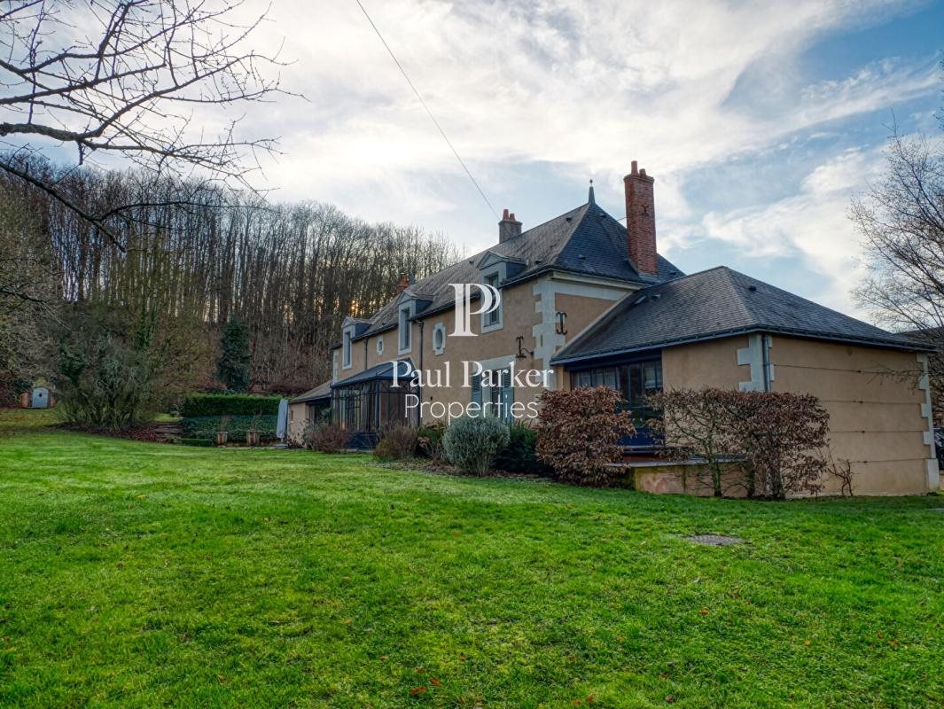 Maison à vendre, 350m², La Chartre-sur-le-Loir