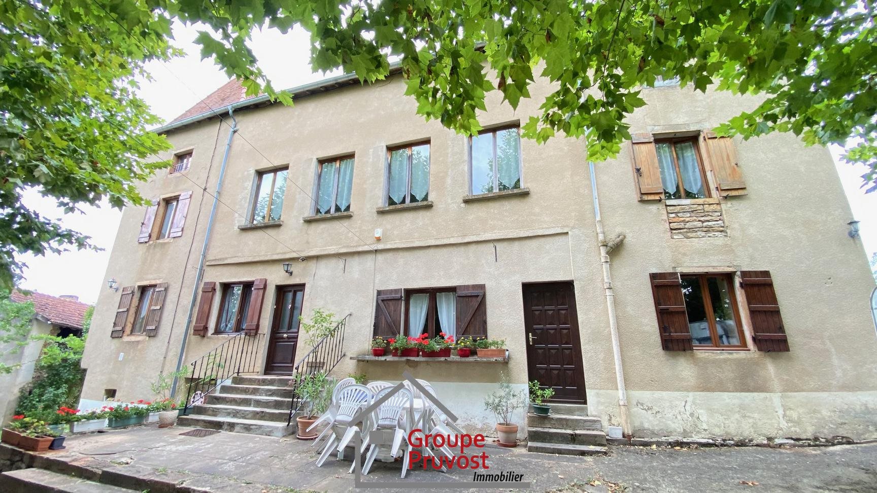 Maison à vendre, 243m², Cluny
