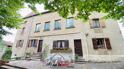 8 pièces 243 m² · à Cluny · 243 m² · 290 000 €