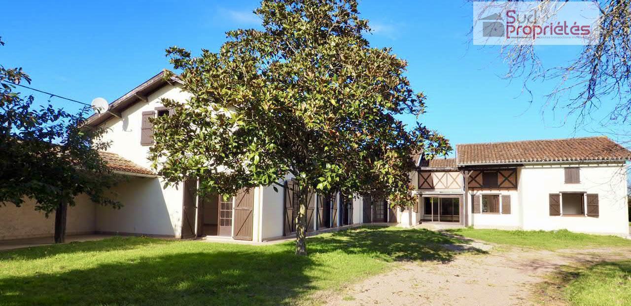 Maison à vendre, 323m², Boulogne-sur-Gesse