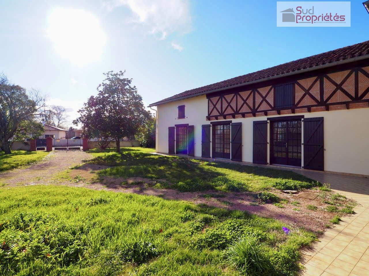Maison à vendre, 323m², Boulogne-sur-Gesse