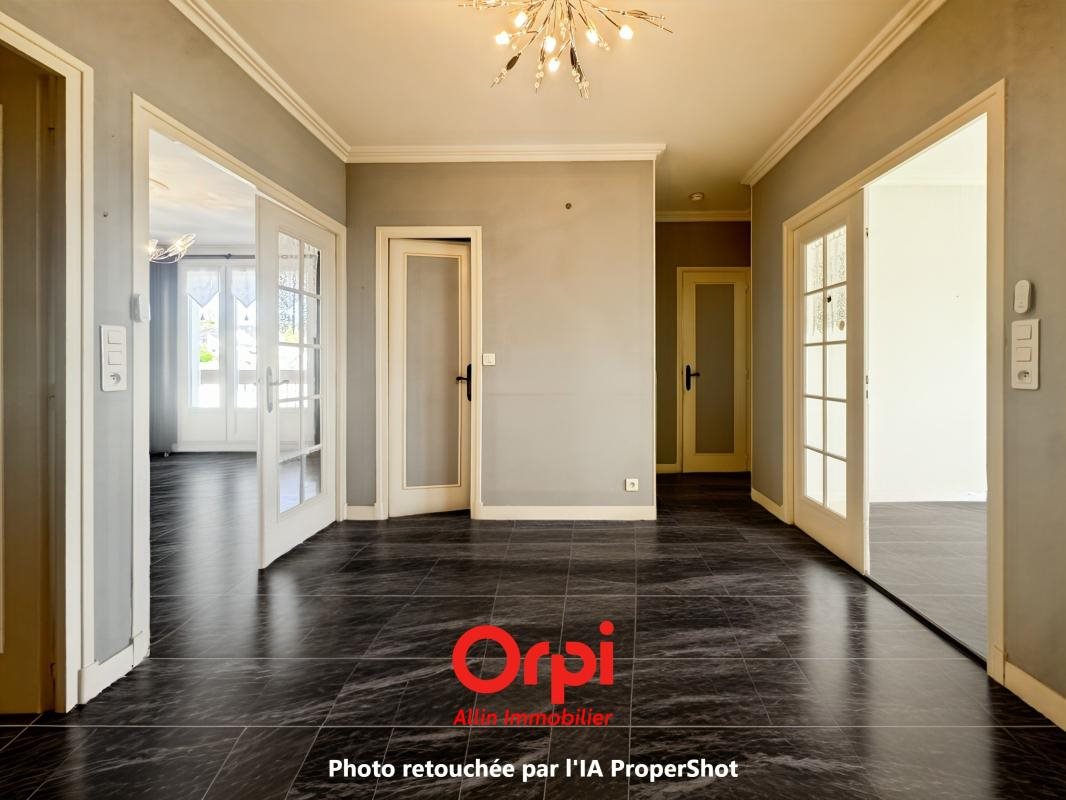 Appartement à vendre, 100m², Montluçon