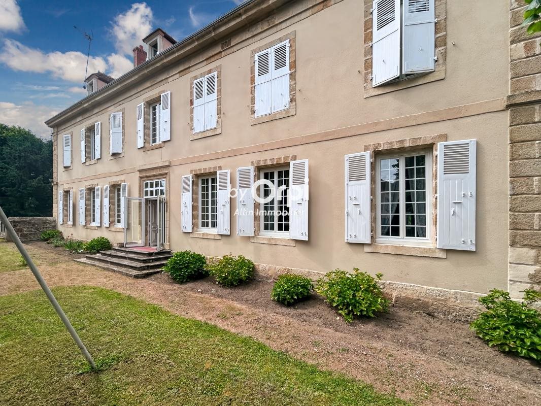 Maison à vendre, 396m², Doyet