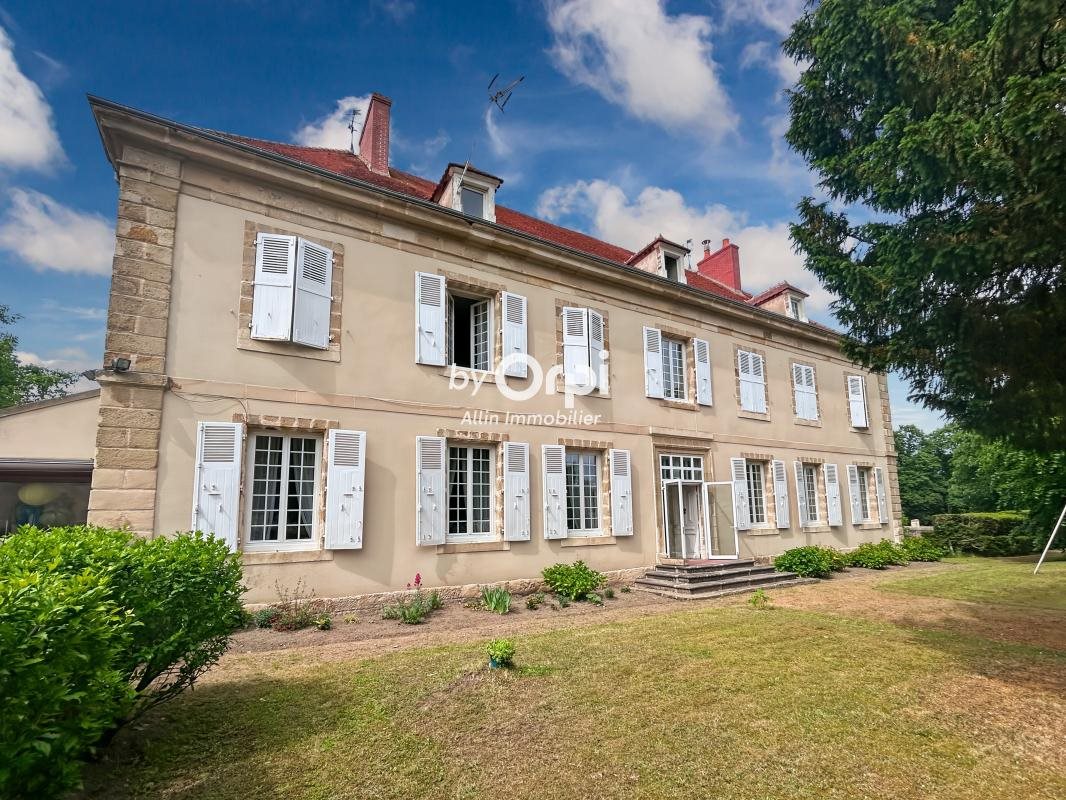 Maison à vendre, 396m², Doyet