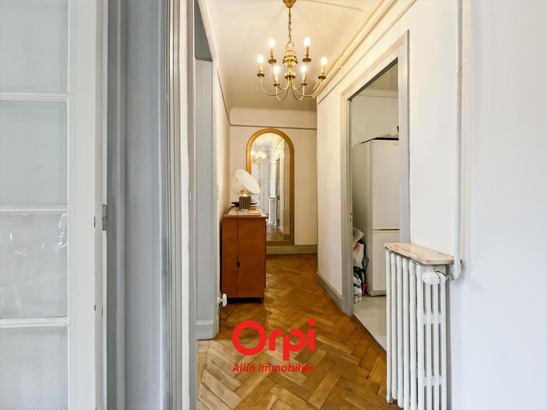Appartement à vendre, 88m², Montluçon
