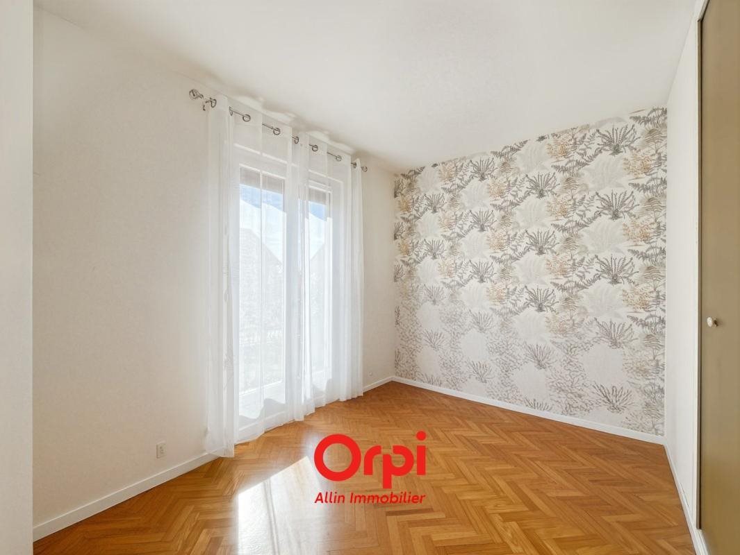 Maison à vendre, 76m², Désertines