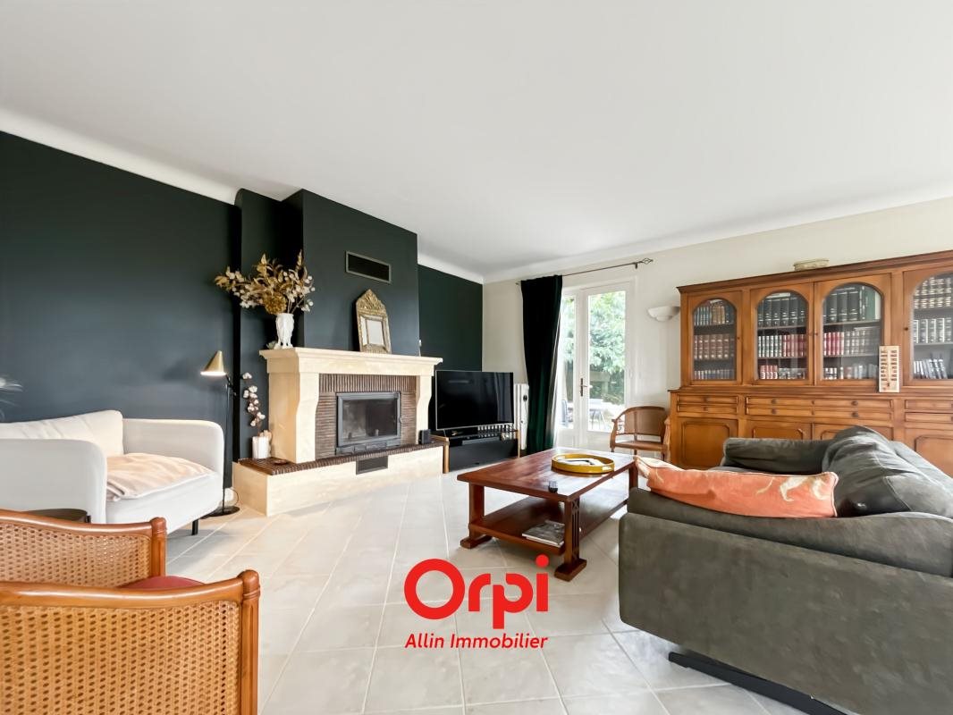Maison à vendre, 225m², Saint-Victor
