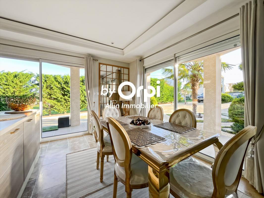 Maison à vendre, 113m², Domérat