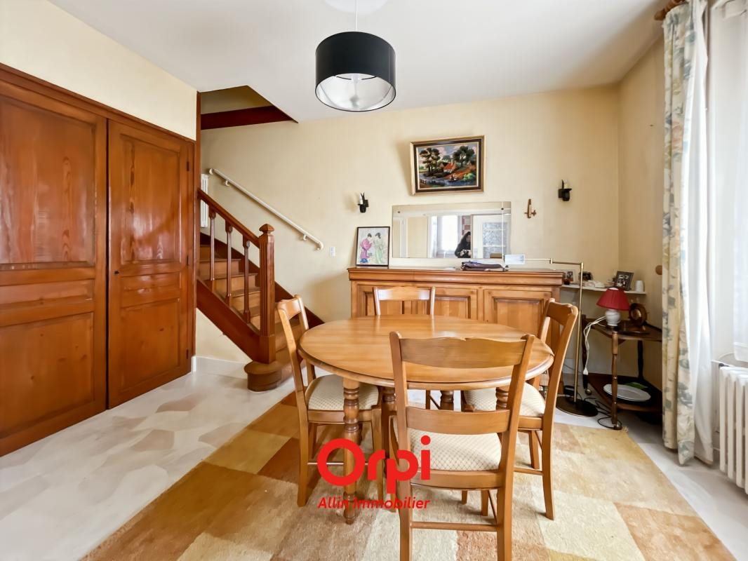 Maison à vendre, 120m², Montluçon
