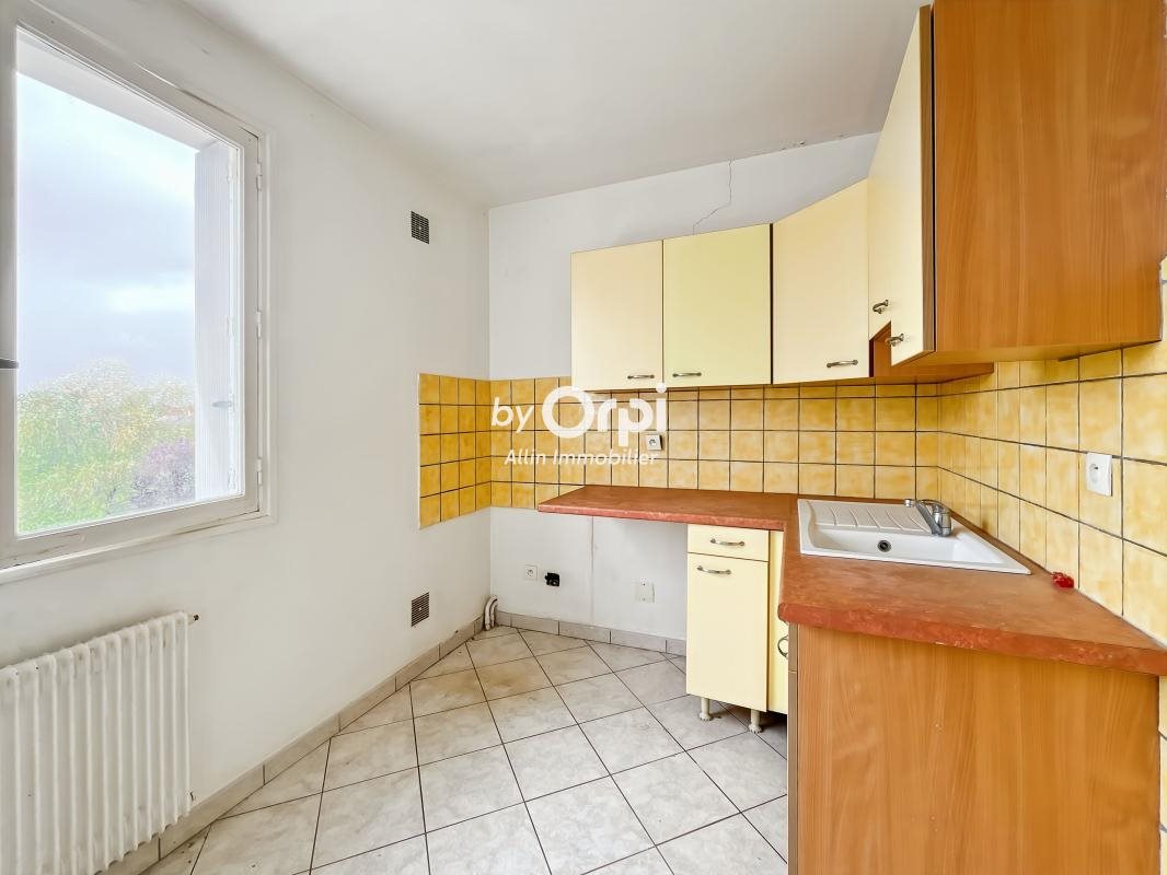 Appartement à vendre, 42m², Montluçon