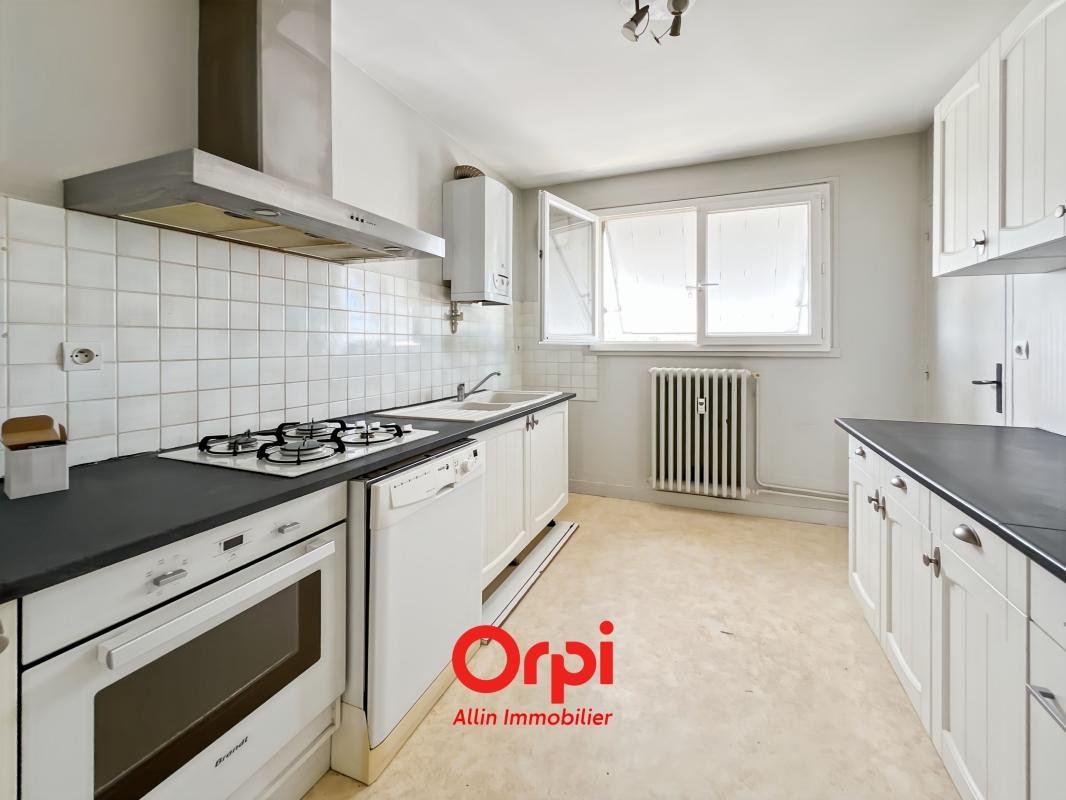 Appartement à vendre, 86m², Montluçon