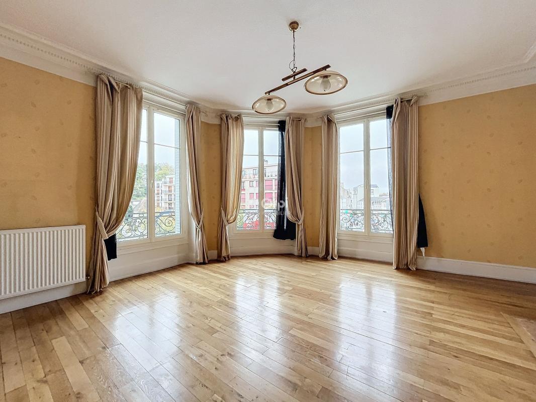 Appartement à vendre, 123m², Montluçon