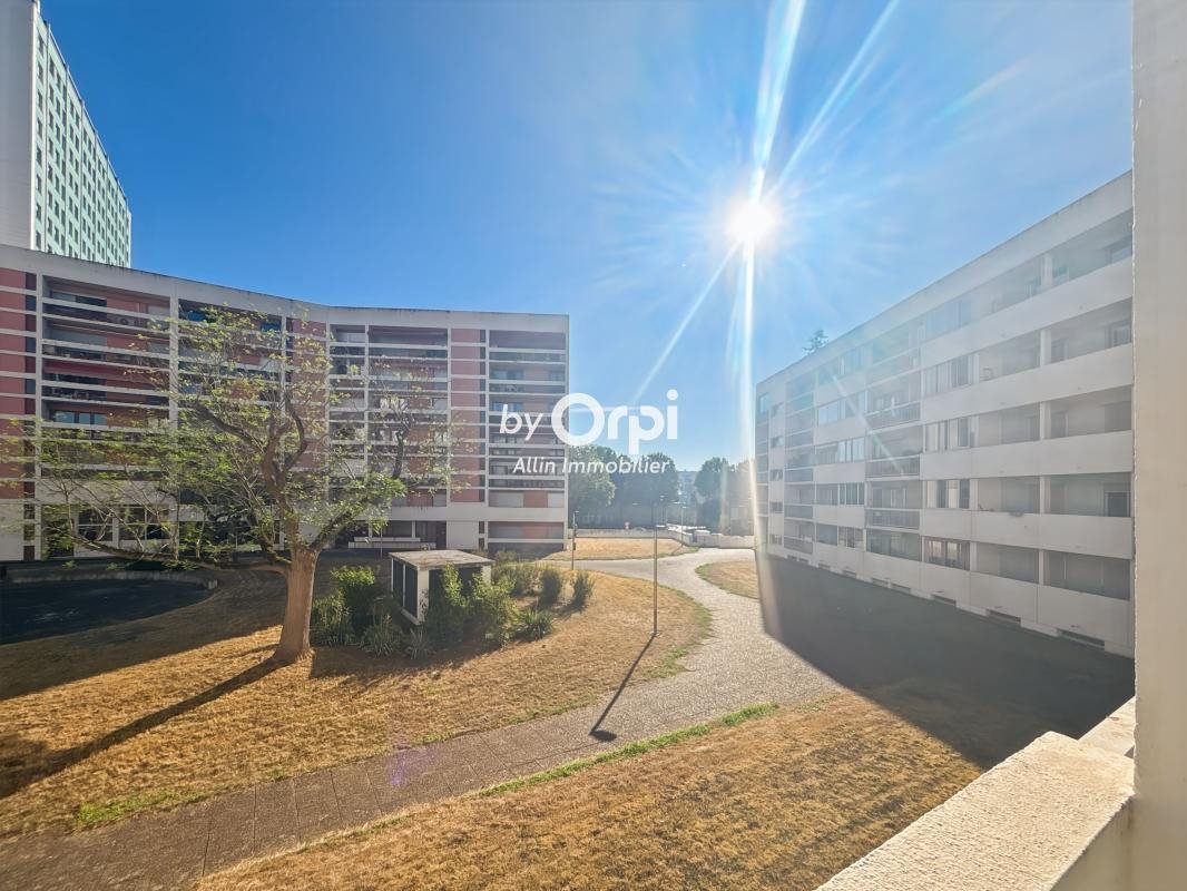 Appartement à vendre, 47m², Montluçon