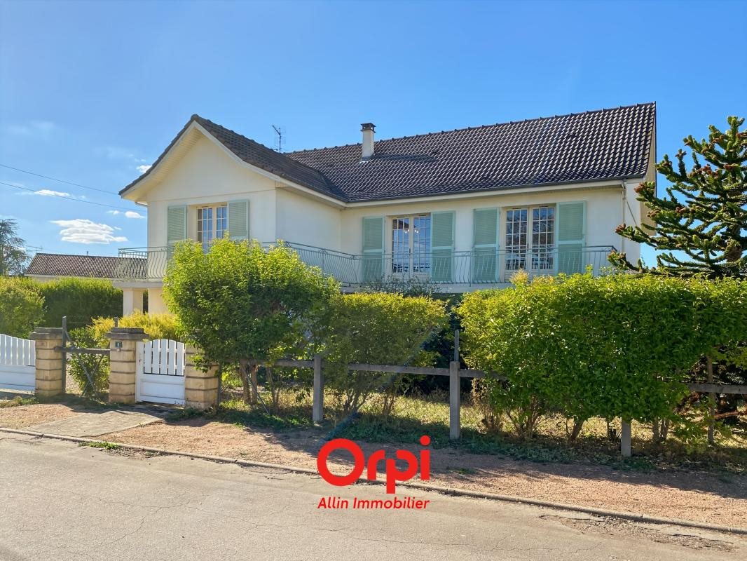 Maison à vendre, 159m², Domérat