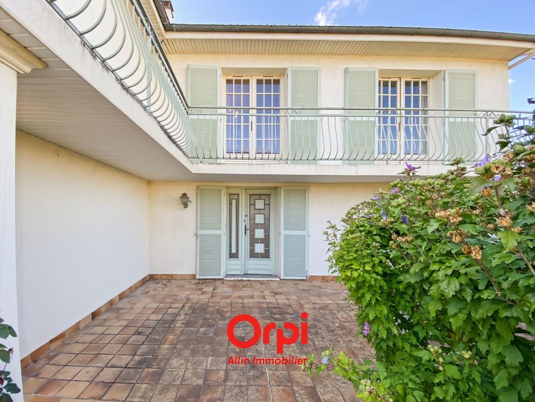 Maison à vendre, 159m², Domérat