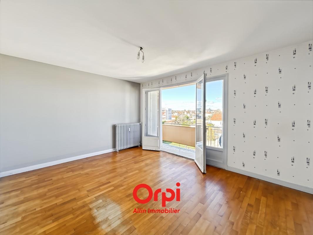 Appartement à vendre, 72m², Montluçon