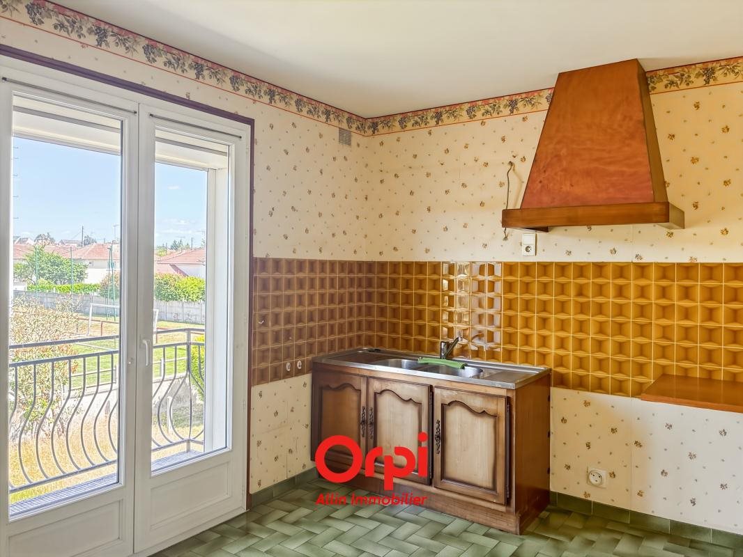 Maison à vendre, 115m², Commentry