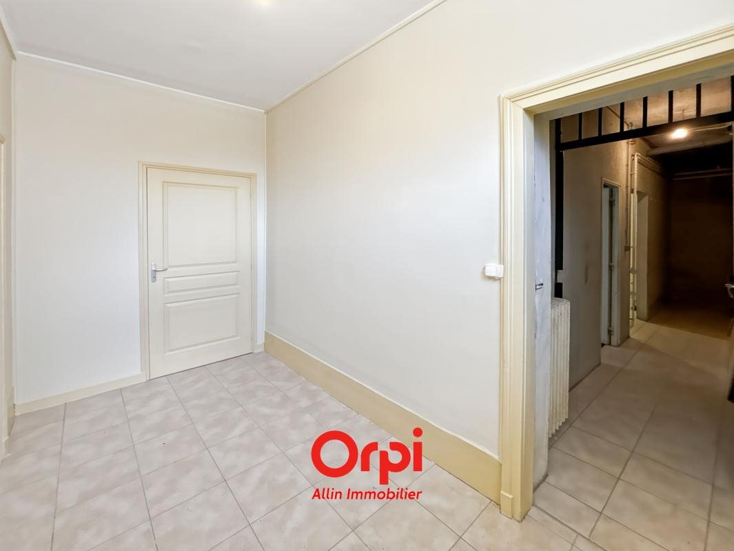 Maison à vendre, 167m², Gouzon