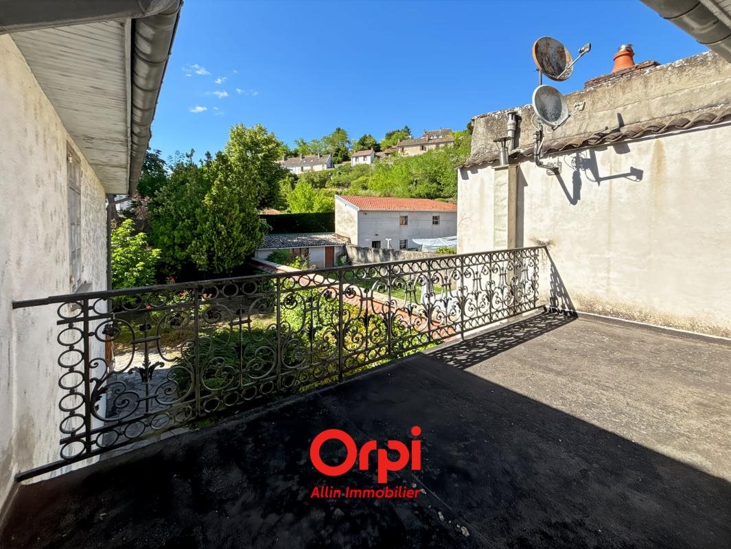Maison à vendre, 205m², Chambon-sur-Voueize