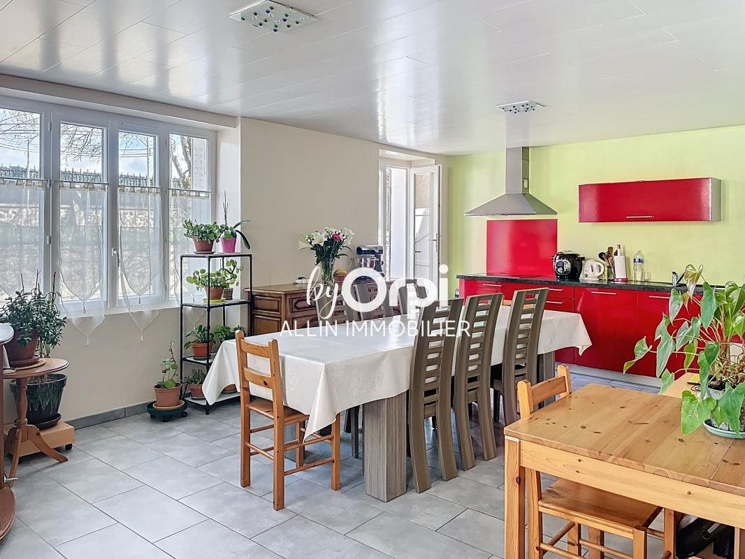 Maison à vendre, 131m², Chénérailles