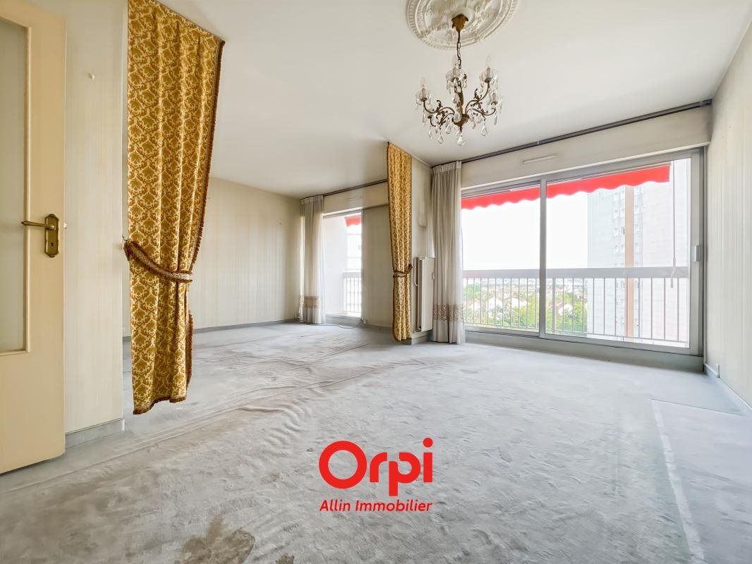 Appartement à vendre, 70m², Montluçon