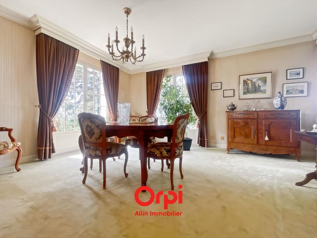 Maison à vendre, 140m², Montluçon