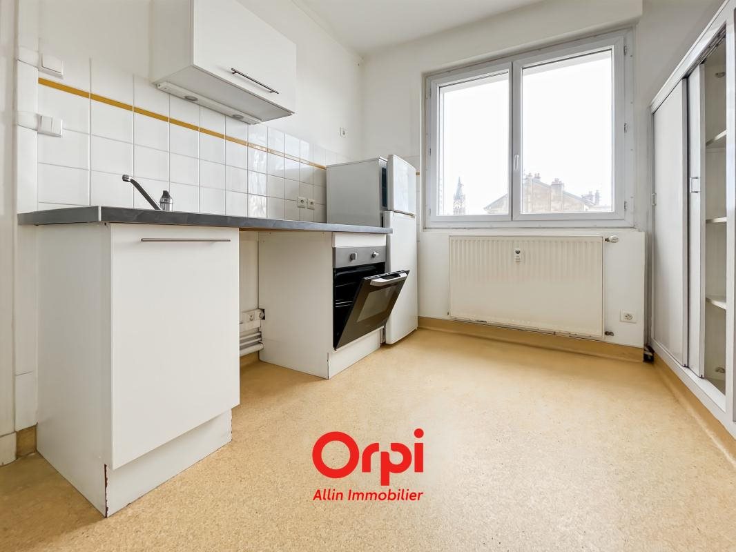 Appartement à vendre, 68m², Montluçon
