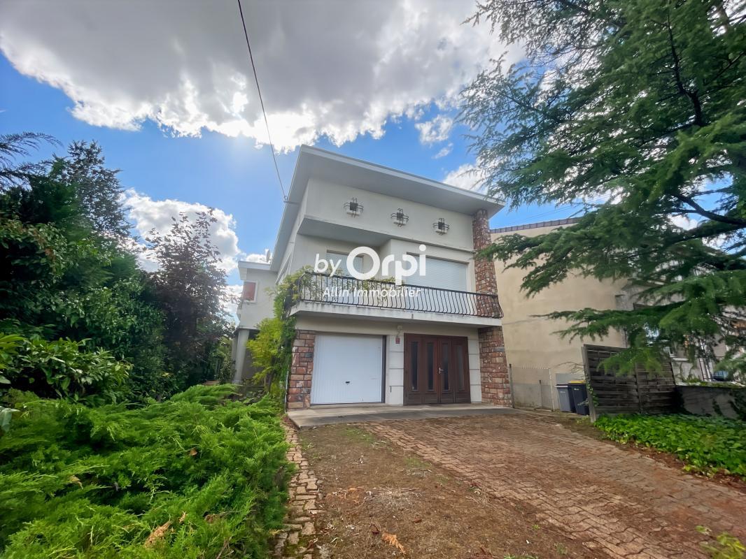 Maison à vendre, 169m², Montluçon