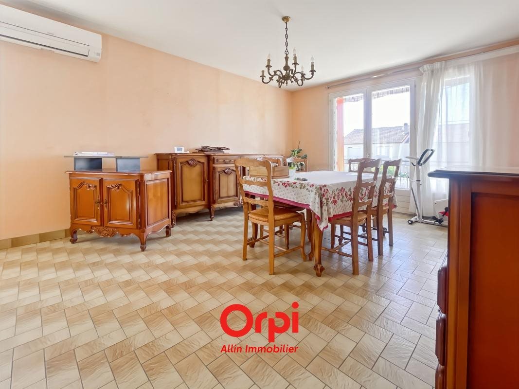 Maison à vendre, 82m², Domérat