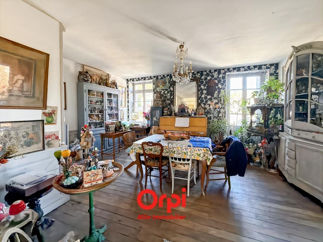 Maison à vendre, 244m², Hérisson