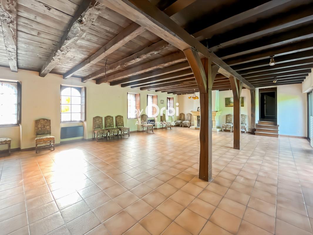 Maison à vendre, 212m², Vallon-en-Sully
