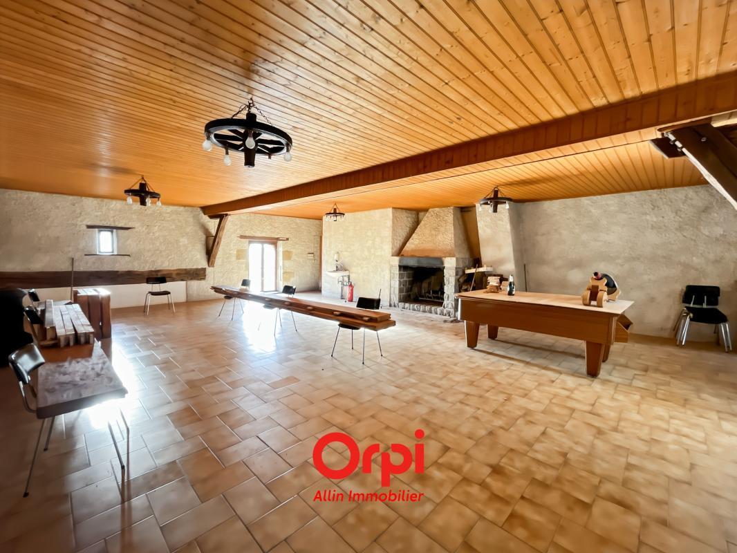 Maison à vendre, 217m², Meaulne-Vitray