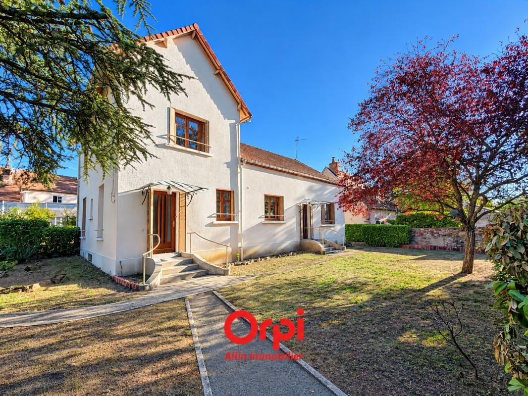 Maison à vendre, 130m², Vesdun