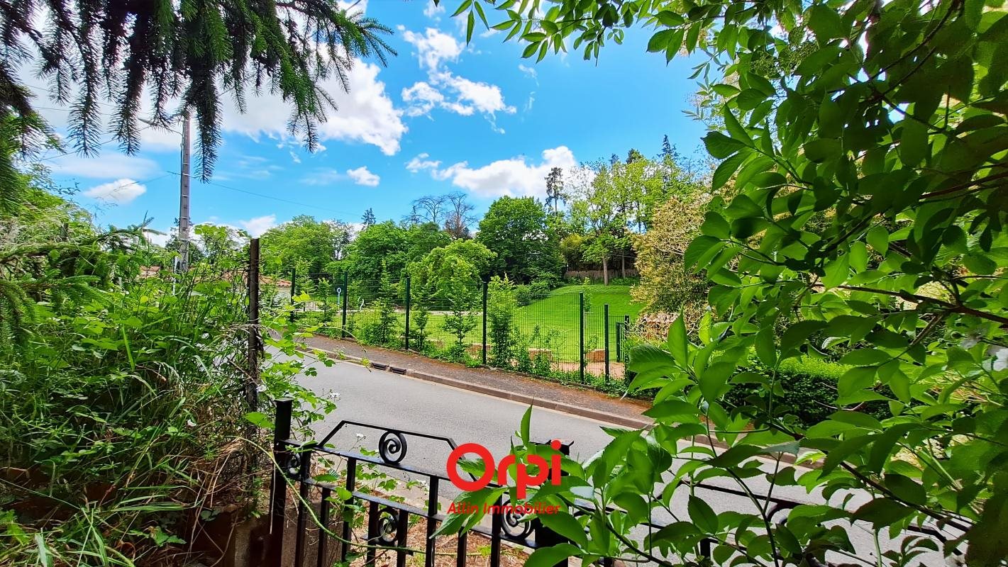Maison à vendre, 275m², Néris-les-Bains