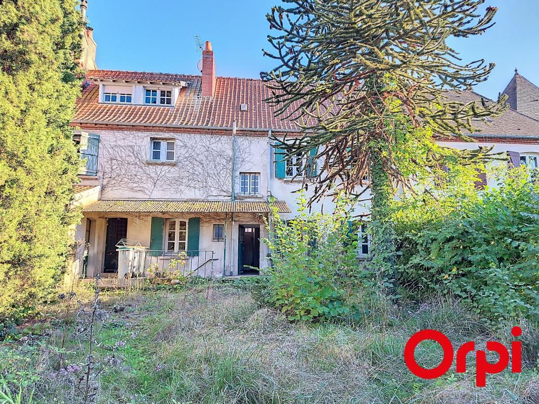 Maison à vendre, 160m², Néris-les-Bains