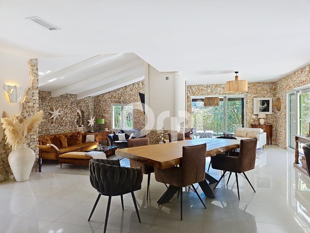 Maison à vendre, 167m², Vallauris