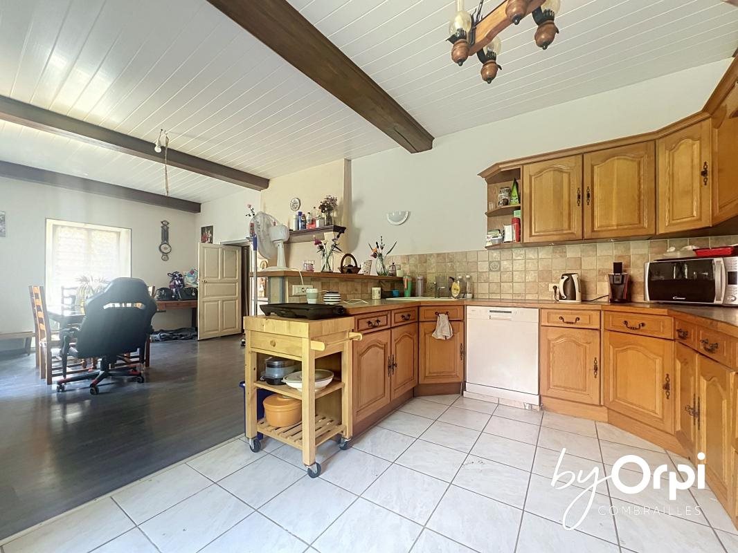Maison à vendre, 150m², Saint-Priest-des-Champs