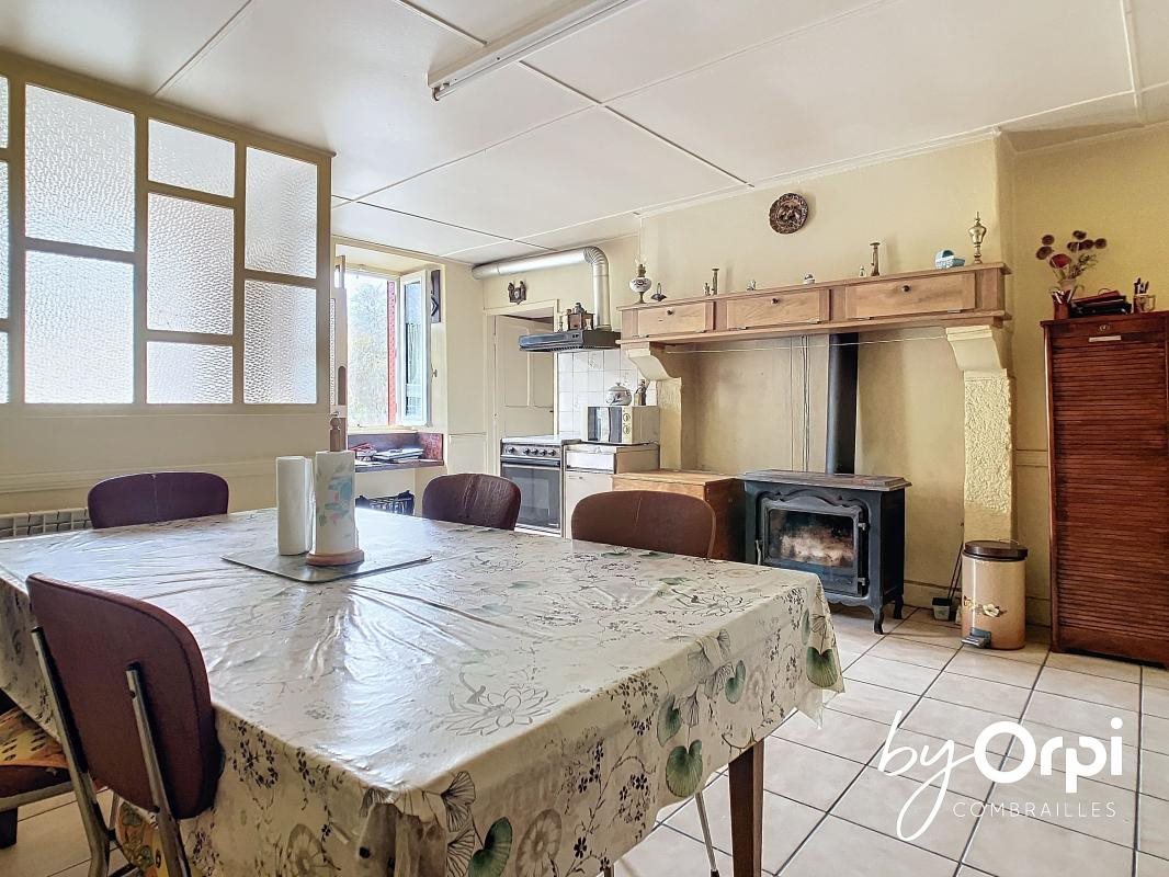 Maison à vendre, 115m², Charensat