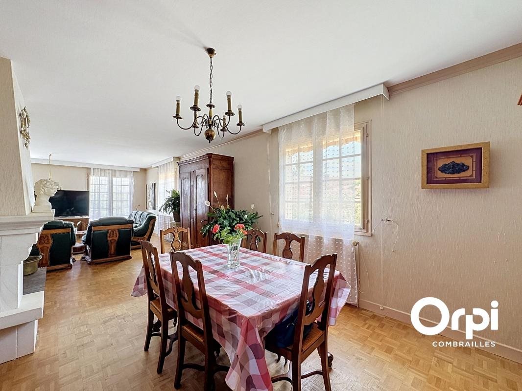 Maison à vendre, 149m², Commentry