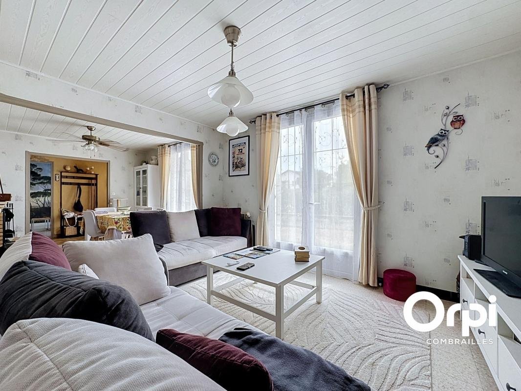 Maison à vendre, 123m², Commentry