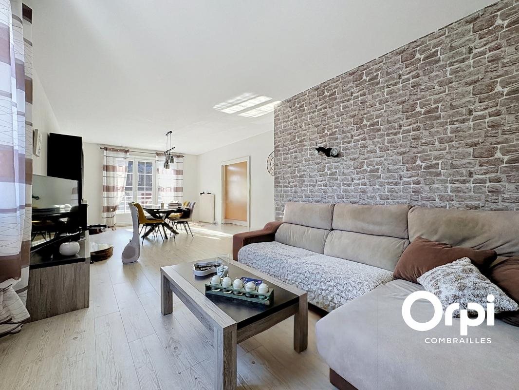 Maison à vendre, 137m², Commentry