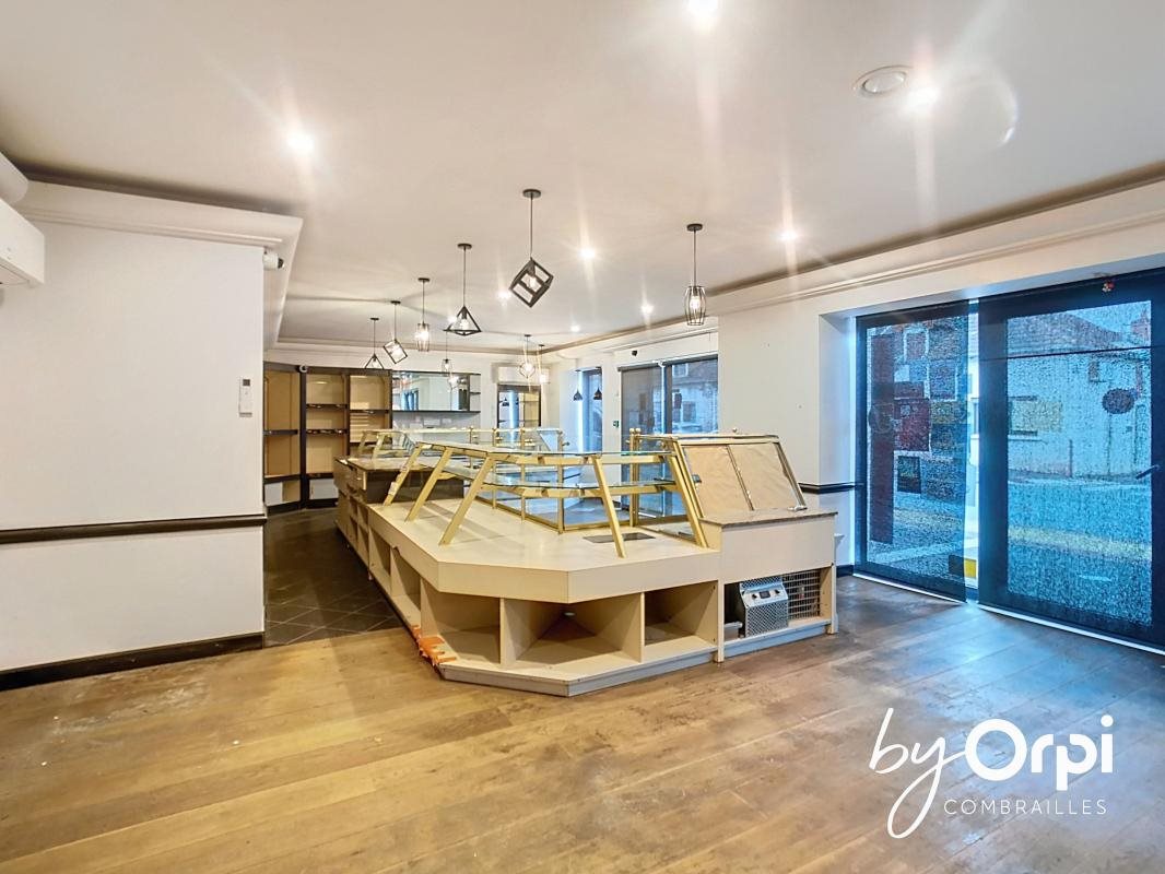 Maison à vendre, 359m², Commentry