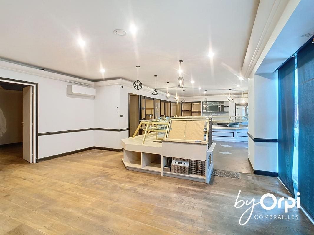 Maison à vendre, 359m², Commentry