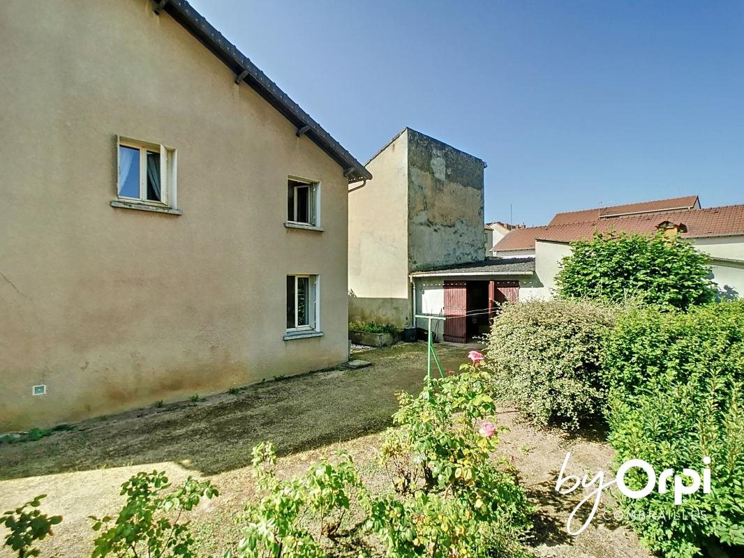Maison à vendre, 143m², Commentry