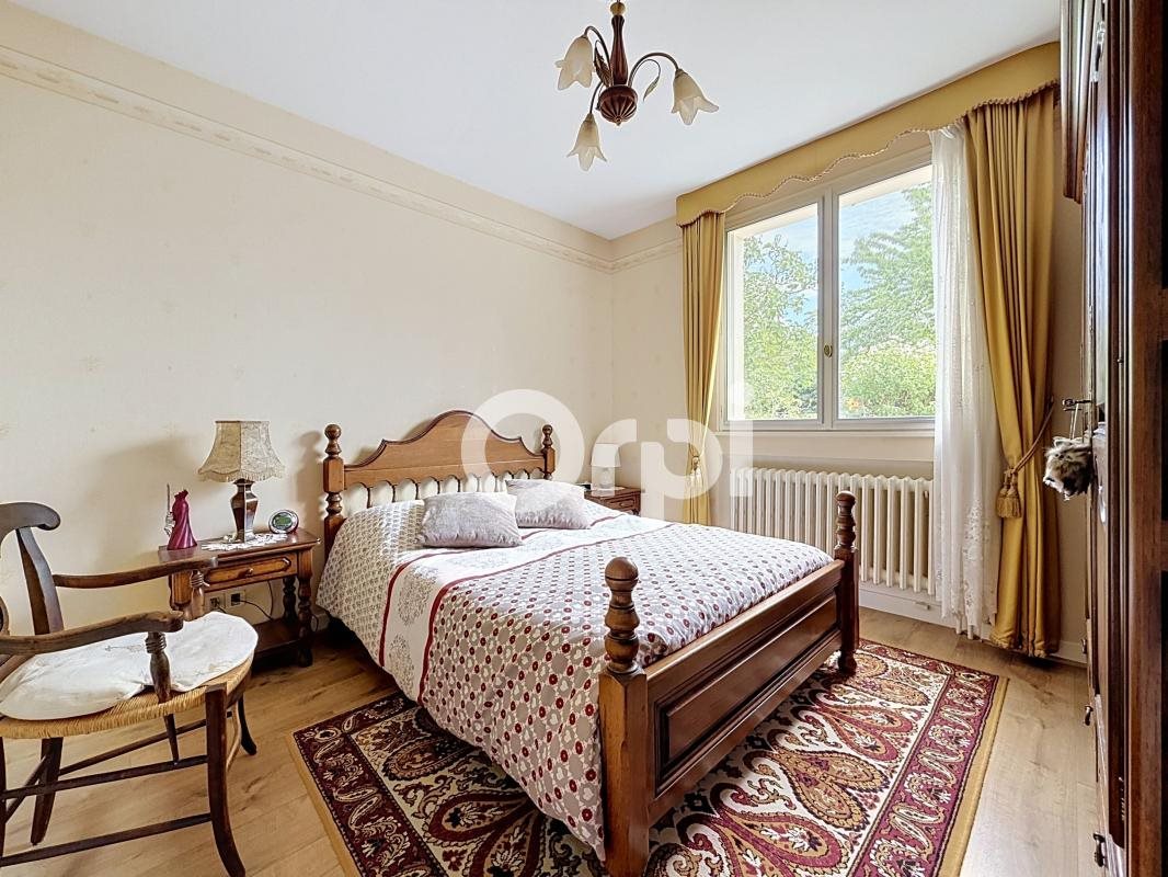 Maison à vendre, 128m², Montaigut-en-Combraille