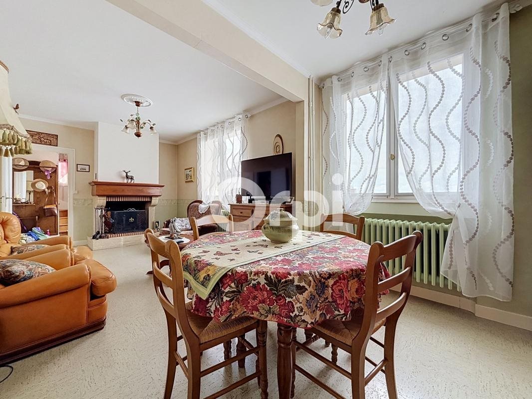 Maison à vendre, 128m², Montaigut-en-Combraille